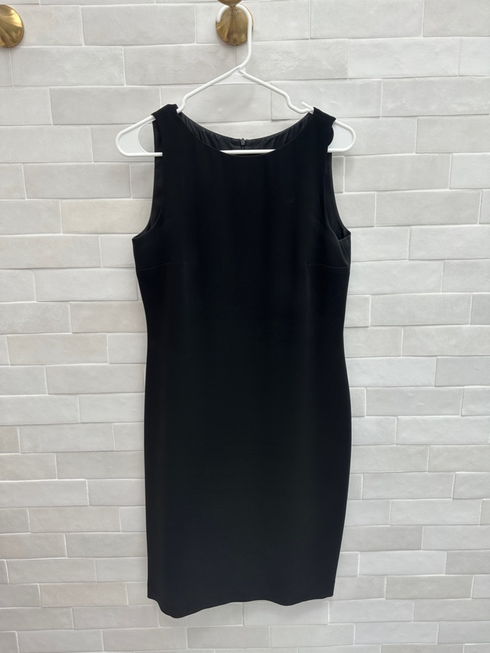 Sleeveless Black Midi Sheath Dress - Timeless Work-to-Evening Style